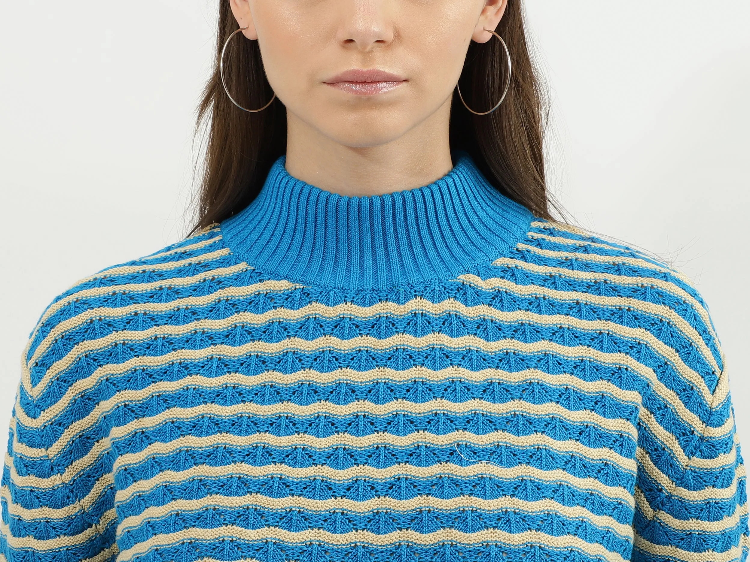 Women Patterned Mock Neck Sweater