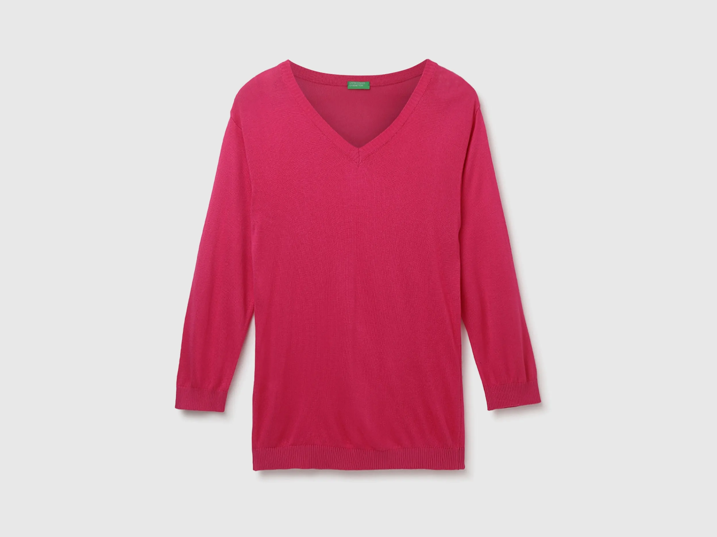 Women's Regular Fit V-Neck Solid Sweater