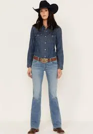 WRANGLER PAIGE RETRO WOMEN'S MID RISE MEDIUM WASH  BOOTCUT JEANS