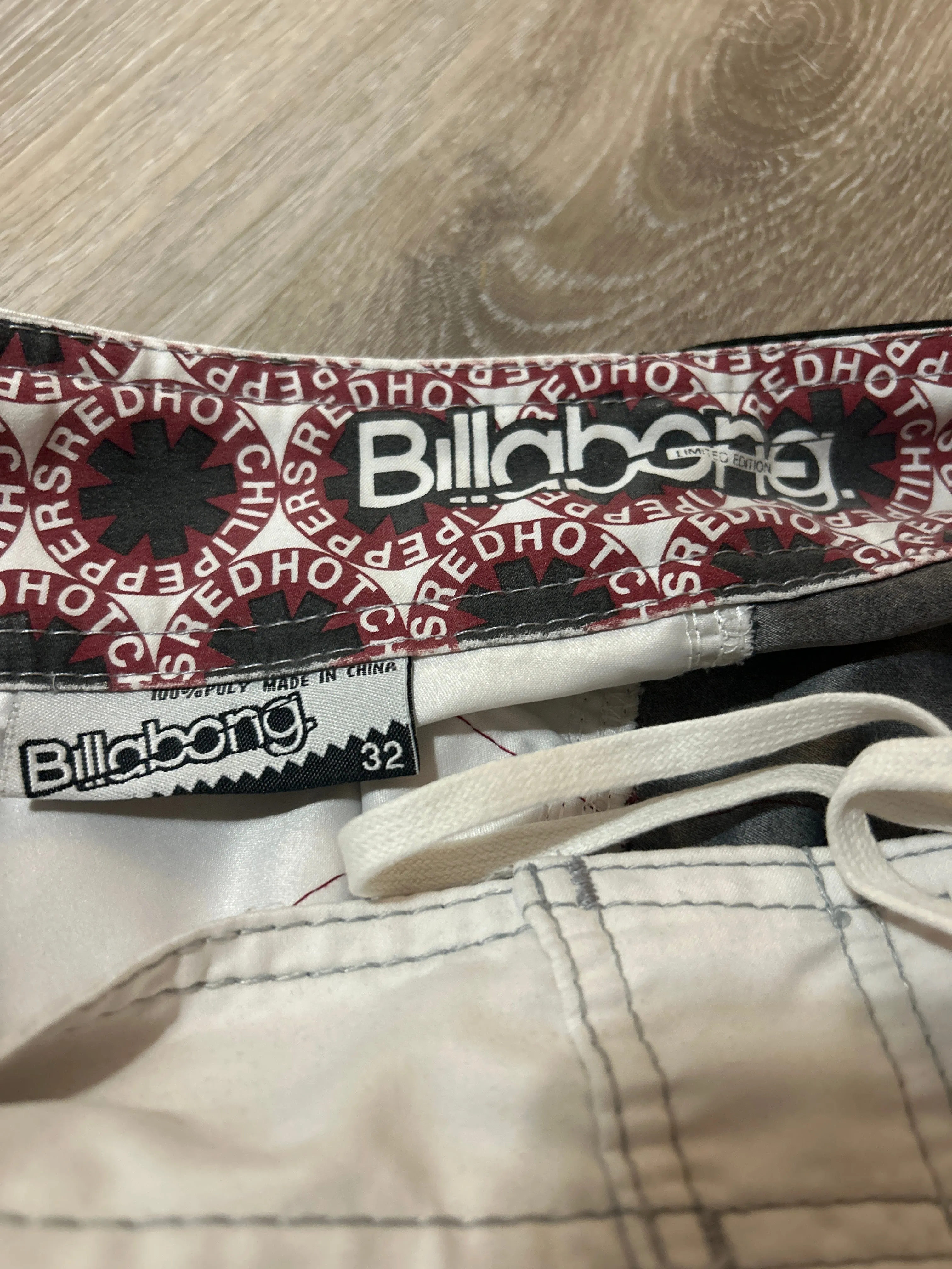 Y2K Billabong RHCP boardshorts W32’