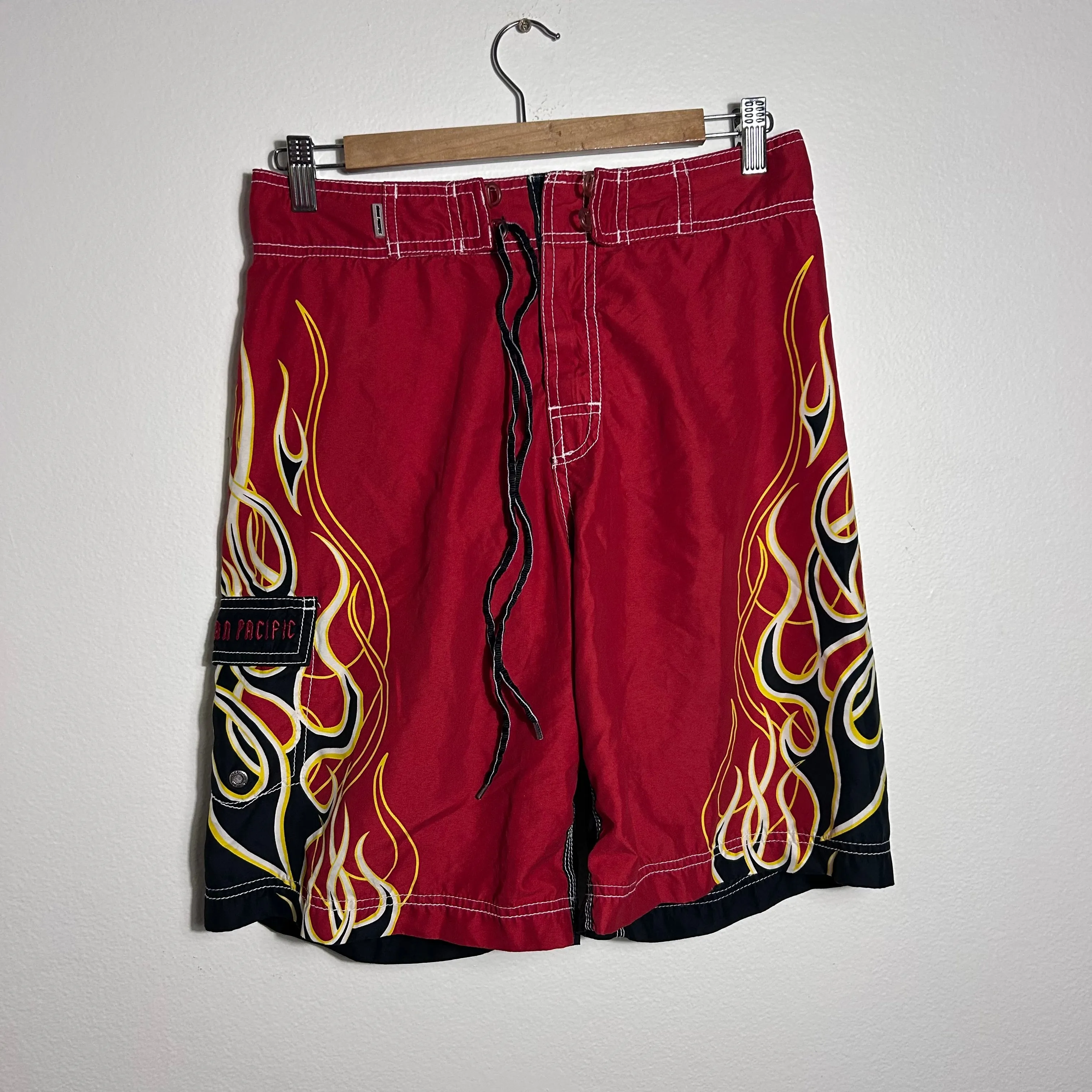 Y2K flame ocean pacific boardshorts W29’