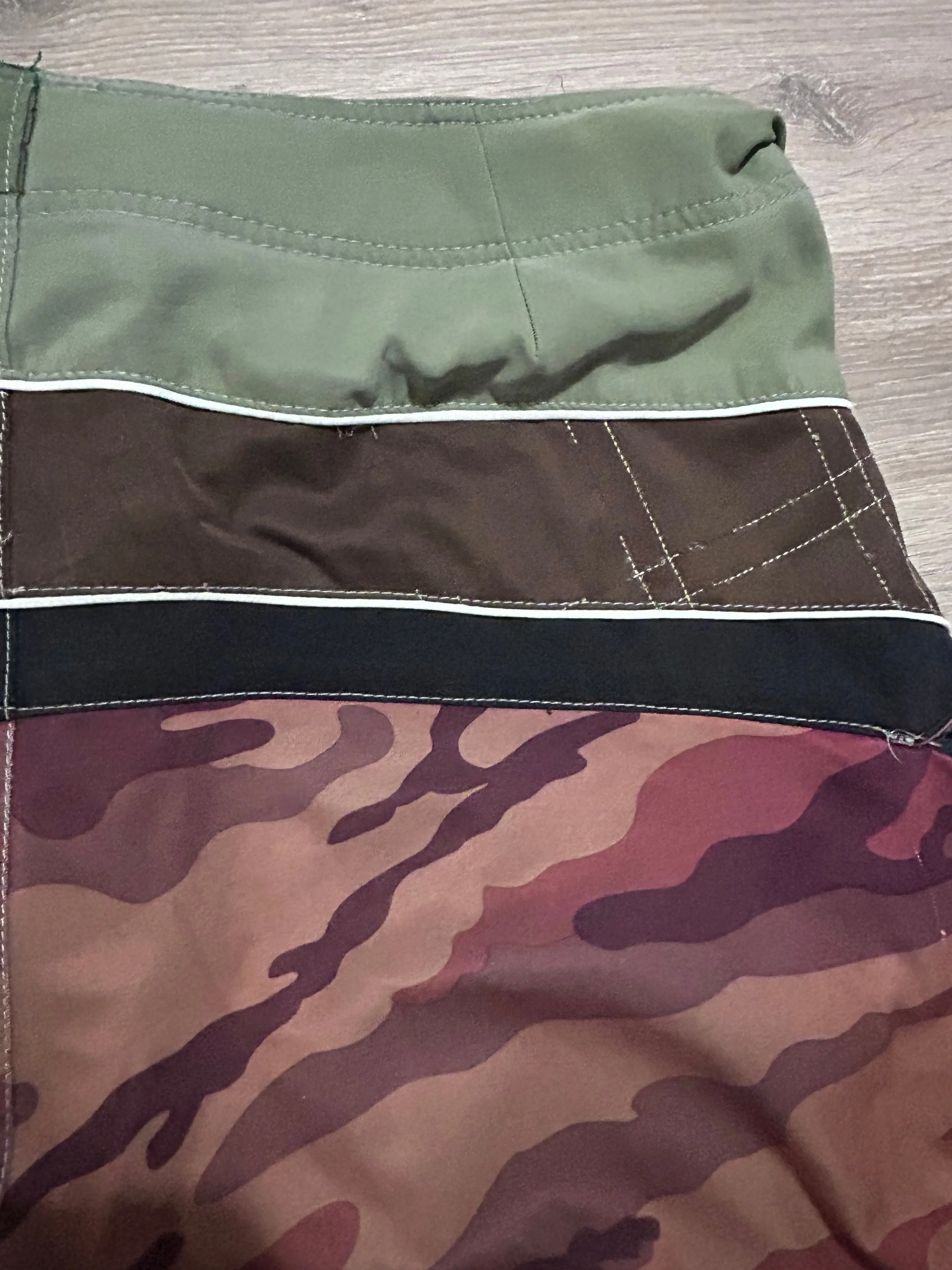 Y2K O’Neill boardshorts W32’