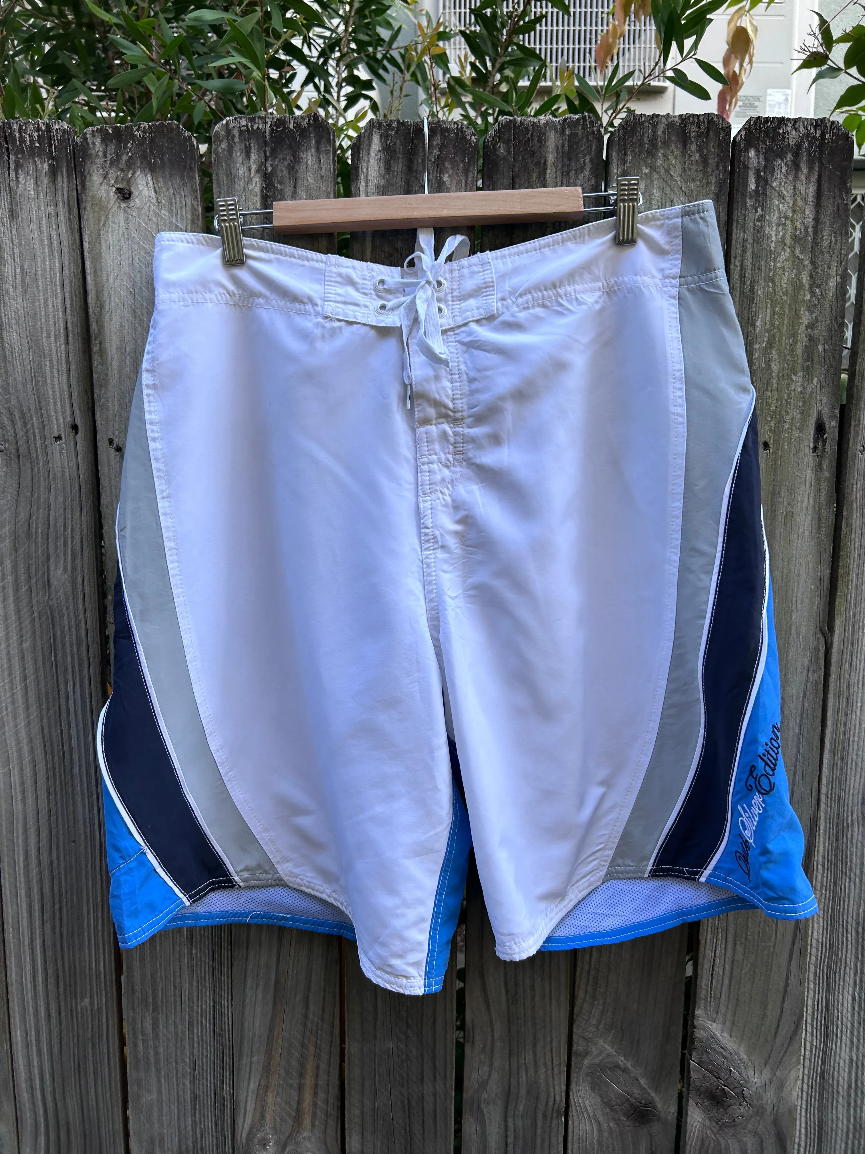 Y2K Quiksilver boardshorts W36’