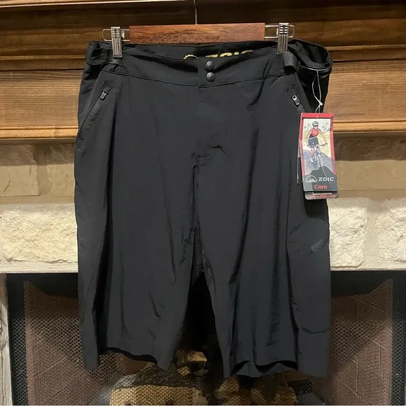 Zoic Naveah Women’s Biking Cycling Shorts 11” Inseam NWT